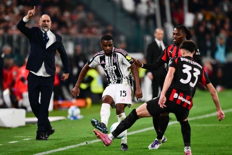 التعادل-السلبي-يخيم-على-قمة-يوفنتوس-وميلان-بالدوري-الإيطالي.jpg