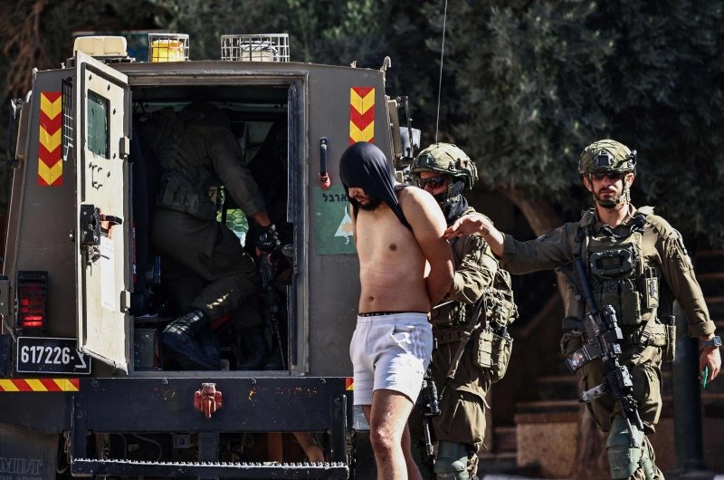 الجيش-الإسرائيلي-يقتحم-مدنا-وبلدات-في-الضفة-الغربية-ويعتقل-فلسطينيين.jpg