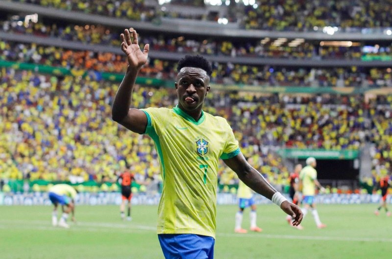 رودريغو-وفينيسيوس-جونيور-يعودان-لتشكيلة-البرازيل-لمباراتي-كوريا-الجنوبية-واليابان.jpg