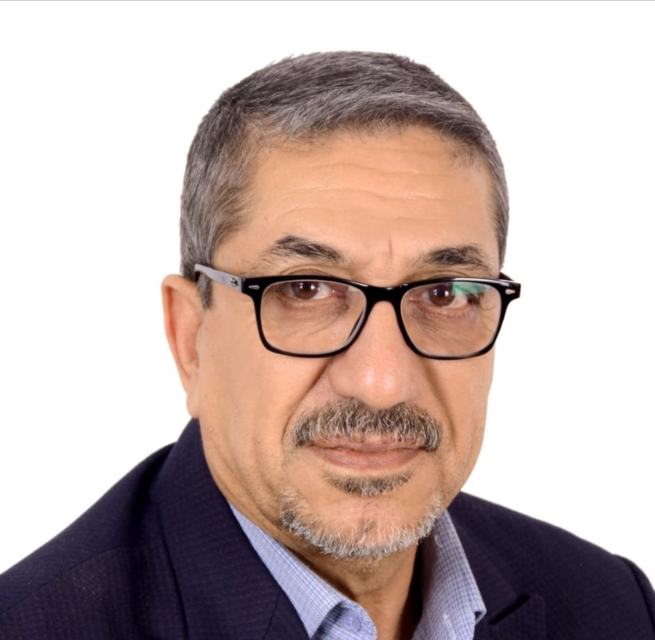 فضائيات-الببغاء-ومحللو-النسخ-واللصق-–-وكالة-اخبار-المستقبل.jpg