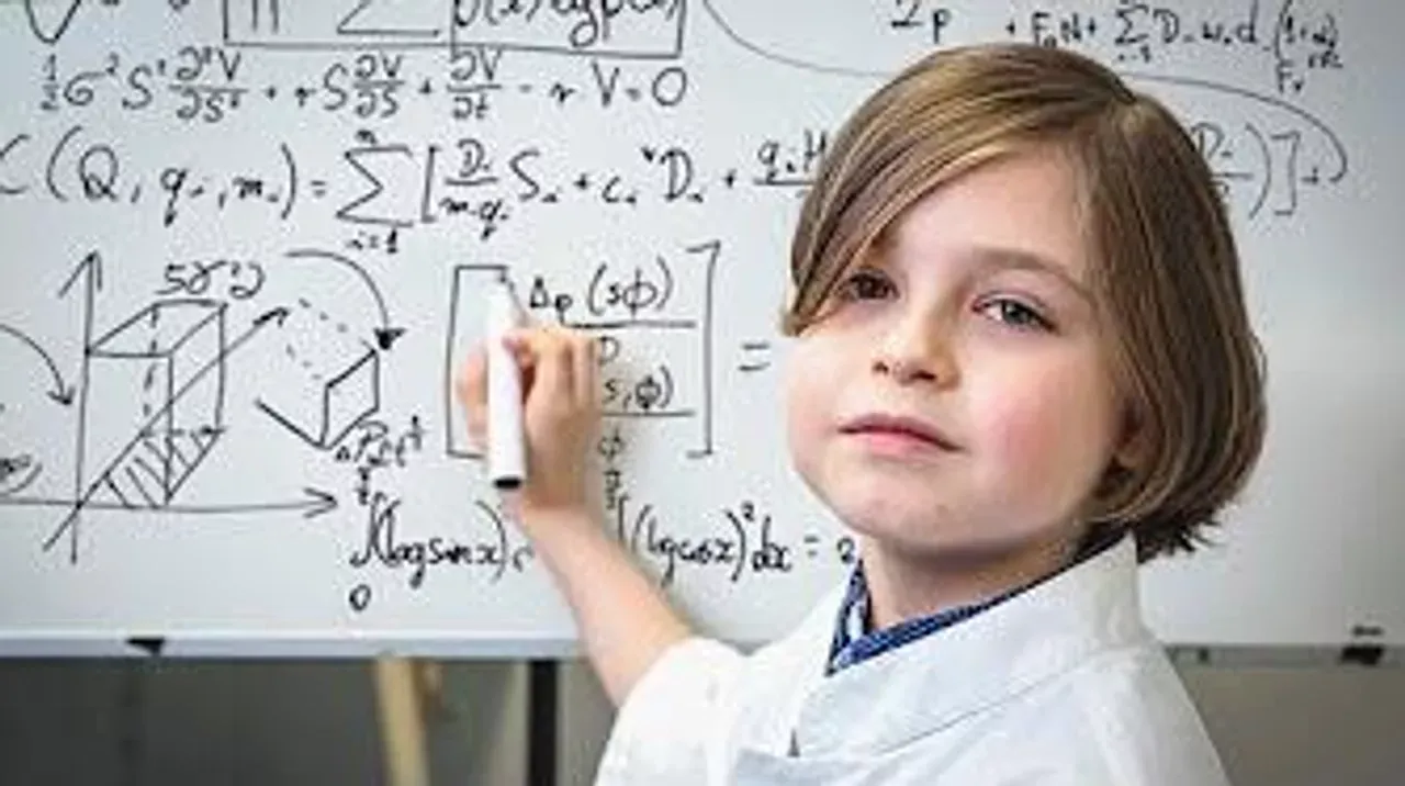 طفل-بلجيكي-بعمر-الـ15-يحصل-على-شهادة-الدكتوراه-بفيزياء-الكم.webp