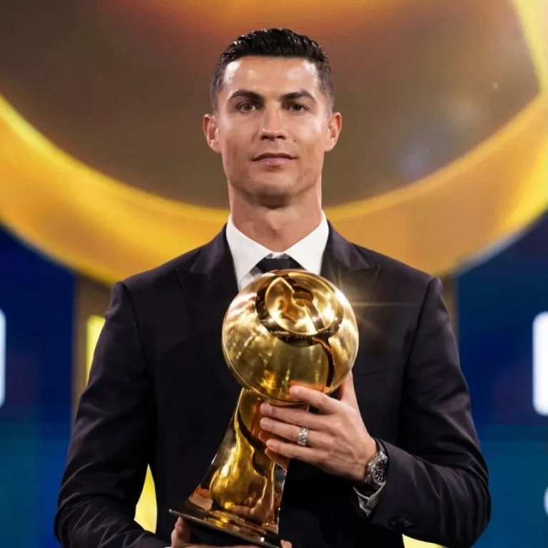 رونالدو-يحصل-على-جائزة-جلوب-سوكر-كأفضل-لاعب-في-الشرق.webp