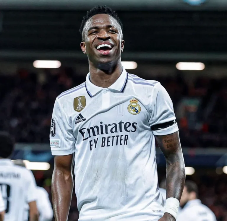 ضحكة-فينيسيوس-جونيور-تشعل-أزمة-جديدة-في-ريال-مدريد.webp