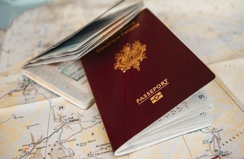 دولة-عربية-بين-أقوى-جوازات-السفر-في-العالم-لعام-2026.jpg