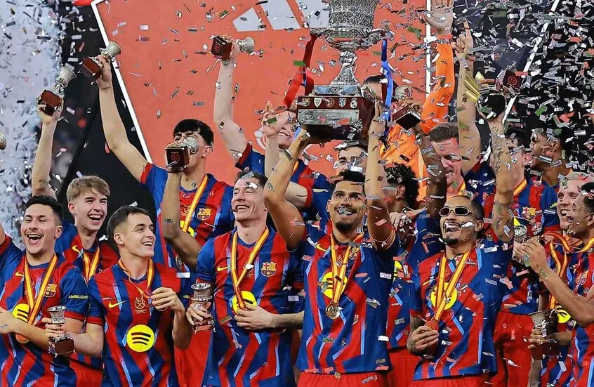 كم-جنى-برشلونة-بعد-التتويج-بكأس-السوبر-الإسباني؟.webp