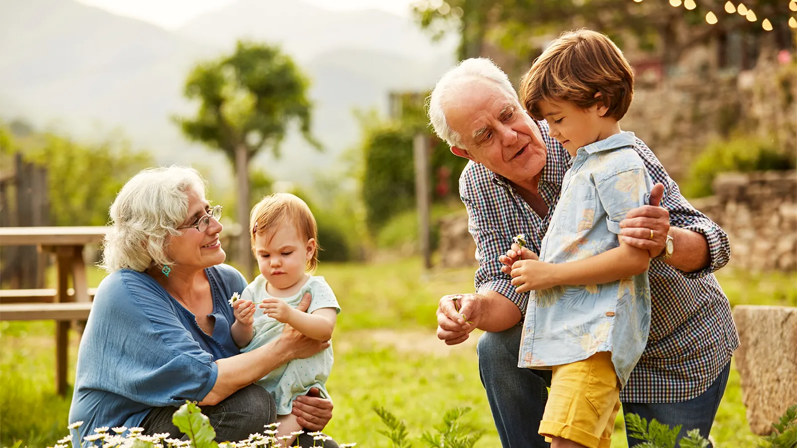 الأجداد-الذين-يعتنون-بأحفادهم-يتمتعون-بقدرات-إدراكية-أفضل.webp