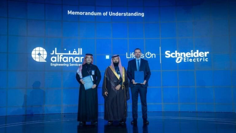 مذكرة-تفاهم-بين-الفنار-للخدمات-الهندسية-وشنايدر-إلكتريك-السعودية-لتعزيز.jpeg