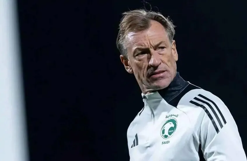 رسميا-مدرب-يوناني-لقيادة-المنتخب-السعودي-خلفا-لرينارد.webp