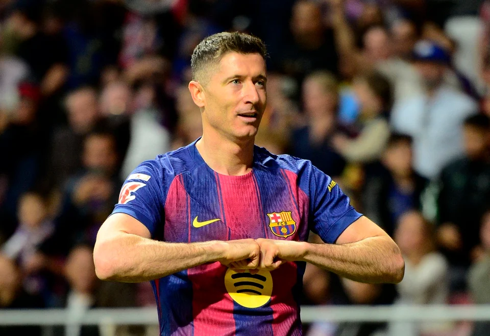 رسميا-ليفاندوفسكي-يعلن-رحيله-عن-برشلونة.webp