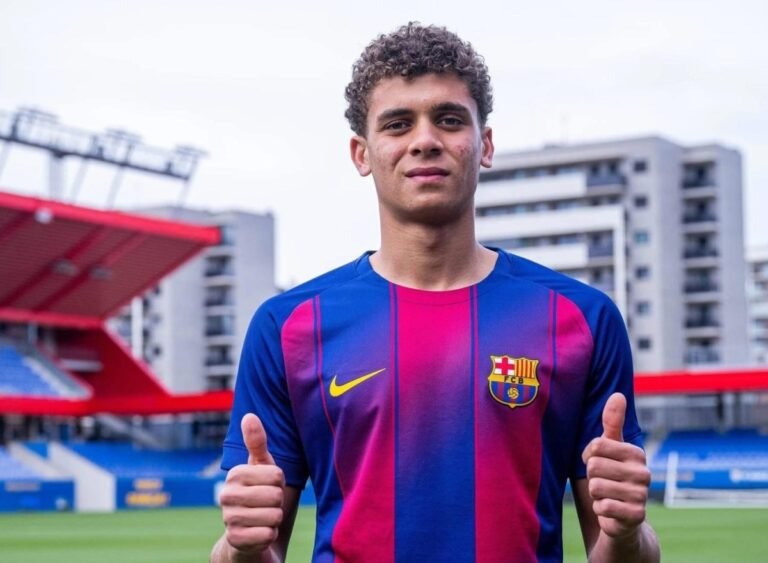 برشلونة-يعلن-تعاقده-مع-حمزة-عبد-الكريم-حتى-2029.jpg