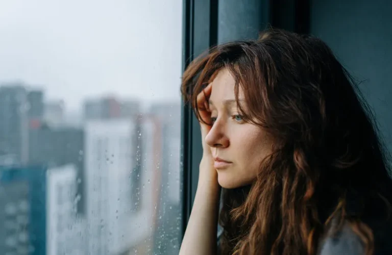أدوية-إنقاص-الوزن-قد-ترتبط-بارتفاع-خطر-الاكتئاب-والأفكار-الانتحارية.webp