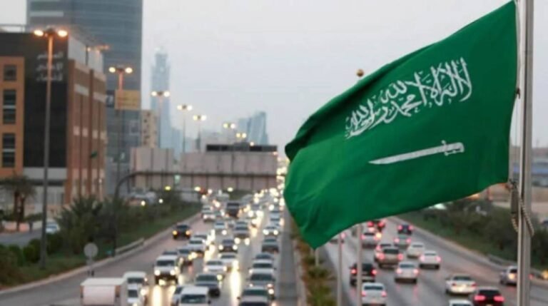 ستاندرد-آند-بورز-مرونة-الإنفاق-والاحتياطيات-الاستراتيجية-تحصّن-مالية-السعودية.jpg